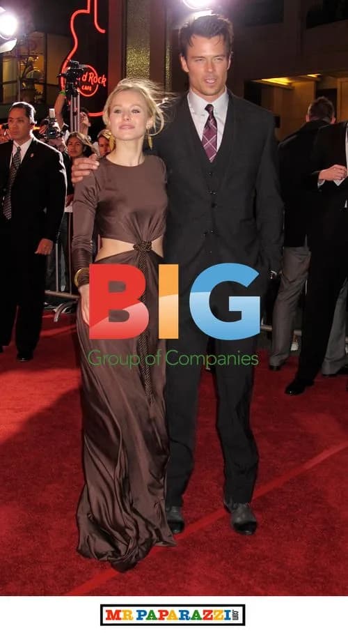 Kristen Bell and Josh Duhamel at \"When In Rome\" Premiere
