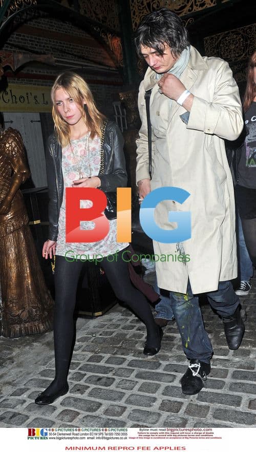 Peter Doherty Leaves Proud Galleries in Camden