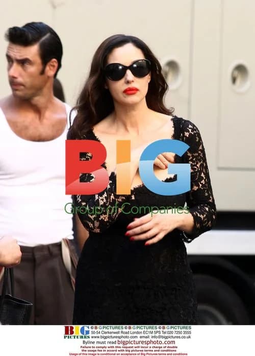 Monica Bellucci on Martini Gold commercial set