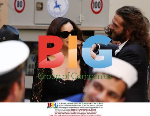 Monica Bellucci filming Martini gold commercial