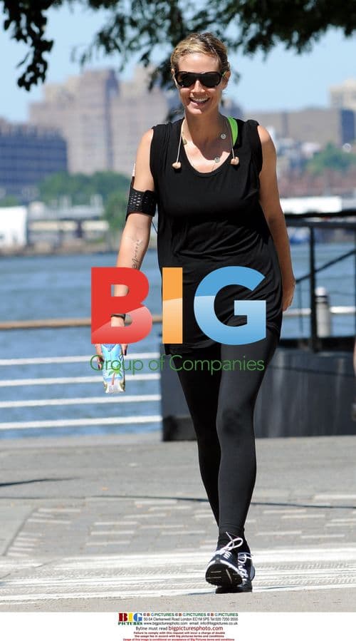 Heidi Klum Jogs on NYC Pier