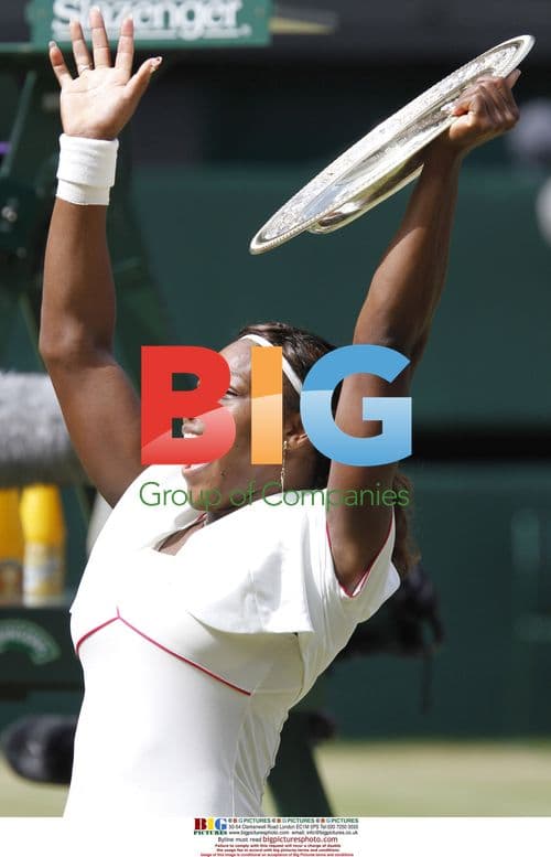 Serena Williams Wins Wimbledon 2010