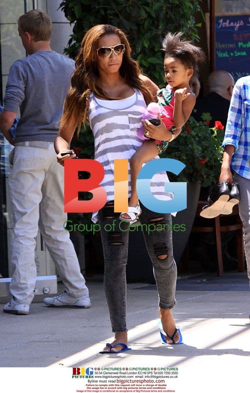 Mel B Takes Daughters to Nail Salon