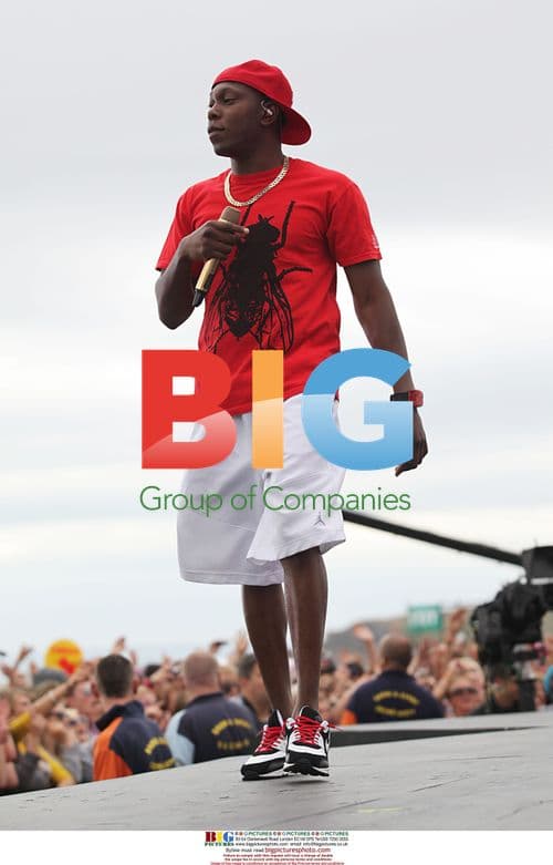 Dizzee Rascal Performs at T4 On The Beach