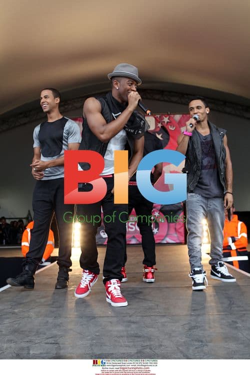 JLS Performs at 'T4 On The Beach'