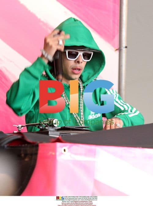 N-Dubz at 'T4 On The Beach'