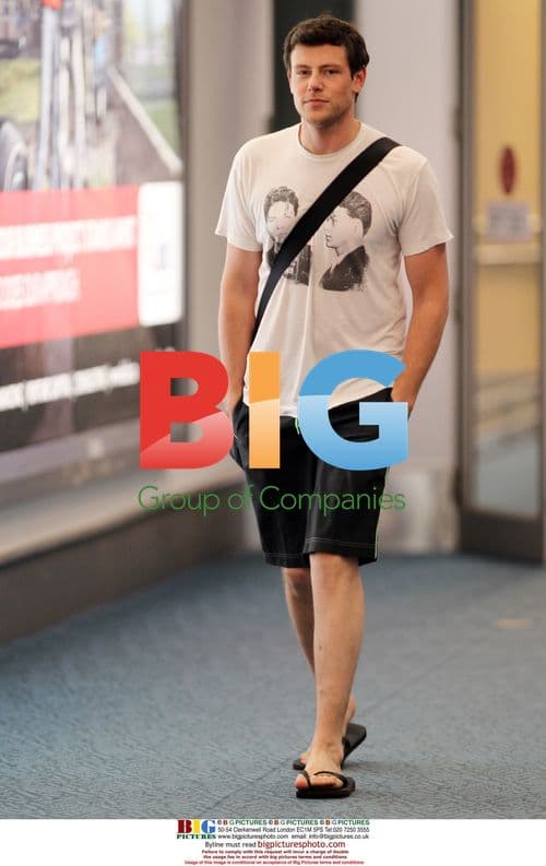 Cory Monteith Arrives Home, Bags Lost
