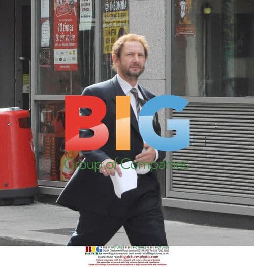 Ian Hart on the set of 'When Harvey Met Bob'