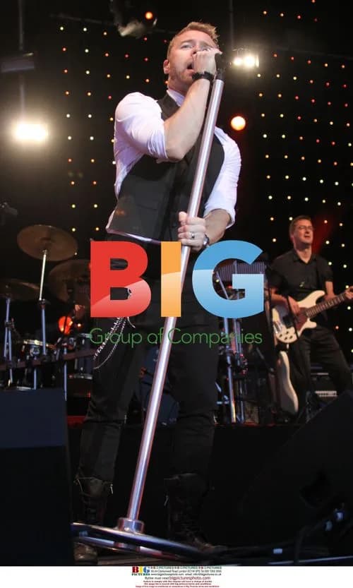 Ronan Keating Performs After Cheating Story