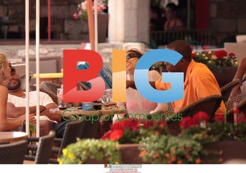 Eva Longoria and friends relax in Hvar, Croatia