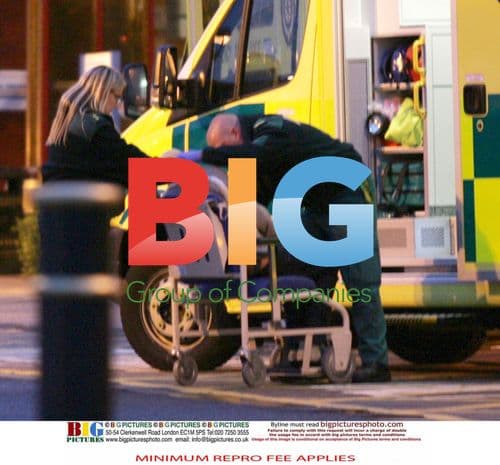 Gazza Tries to Speak to Raoul Moat