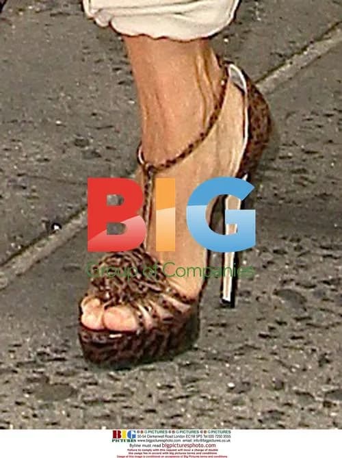 Sarah Jessica Parker Leaves NYC Photo Shoot