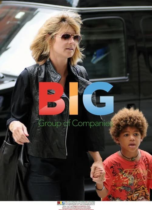 Heidi Klum Takes Kids to Show