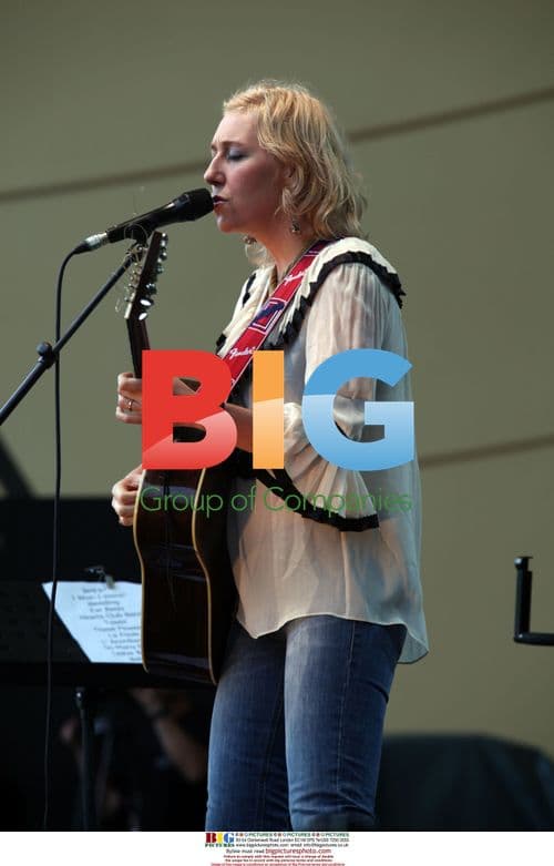 Paolo Nutini and Martha Wainwright at Eden Project