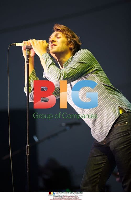 Paolo Nutini and Martha Wainwright Performing at Eden Project