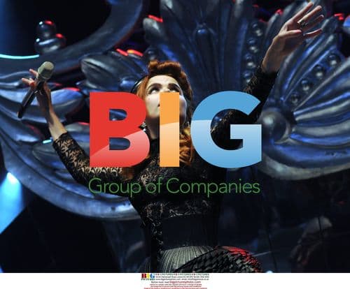 Paloma Faith and Candi Staton perform in Dublin