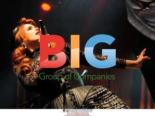 Paloma Faith and Candi Staton perform