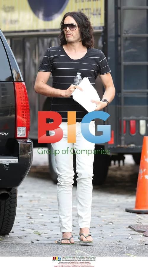 Russell Brand Leaves NYC Hotel