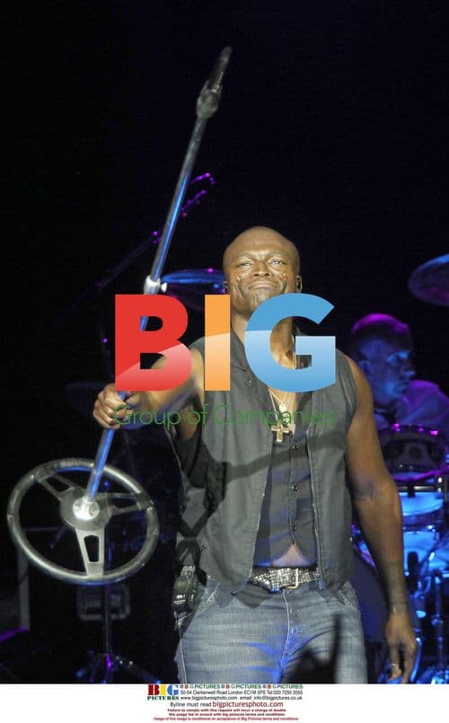 Seal Performs in Croatia