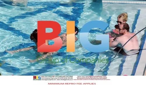 Wayne and Coleen Rooney Poolside in USA