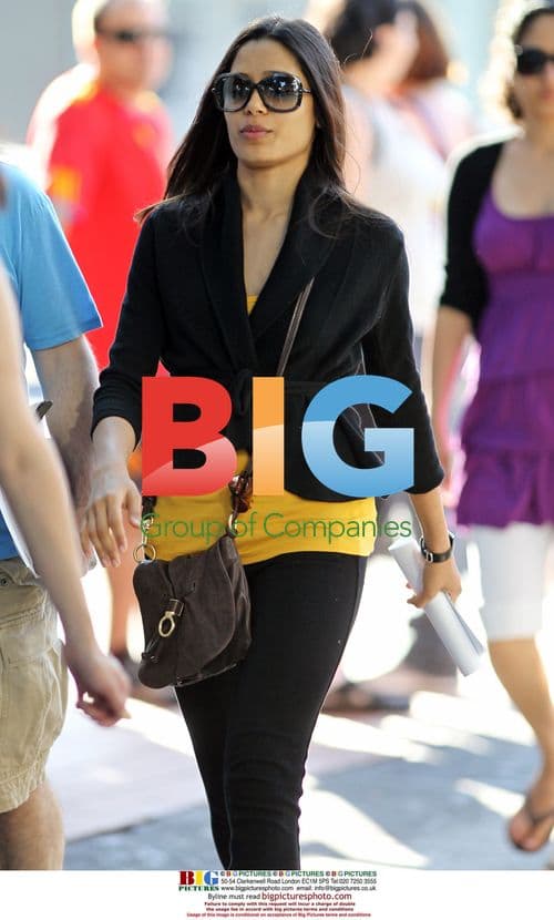 Freida Pinto and James Franco Spotted in Vancouver