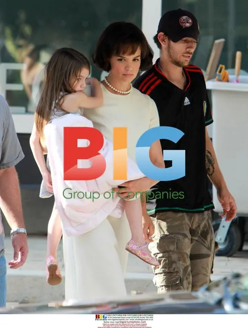 Katie Holmes and Suri on 'The Kennedys' Set