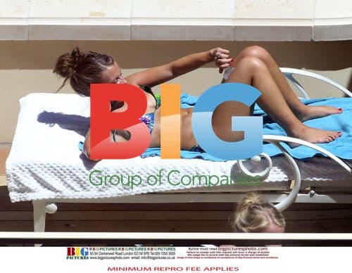 Wayne and Coleen Rooney Poolside in USA