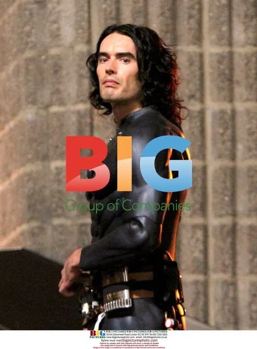 Russell Brand Filming 'Arthur' as Batman