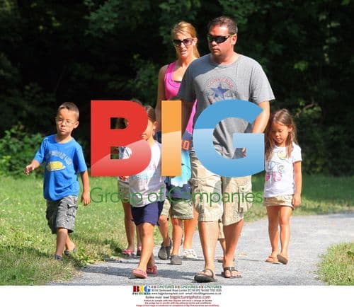 Jon Gosselin and Girlfriend on Nature Walk