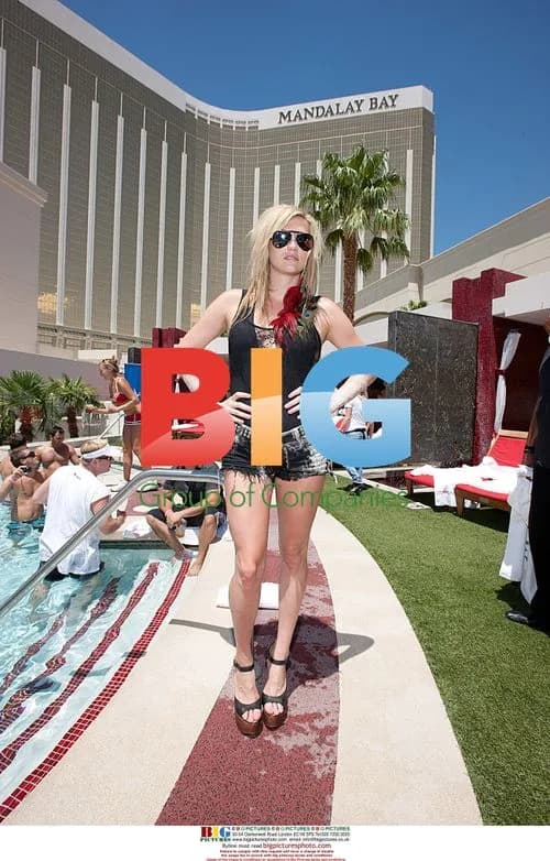 Ke$ha hosts at Manday Bay Resort in Las Vegas