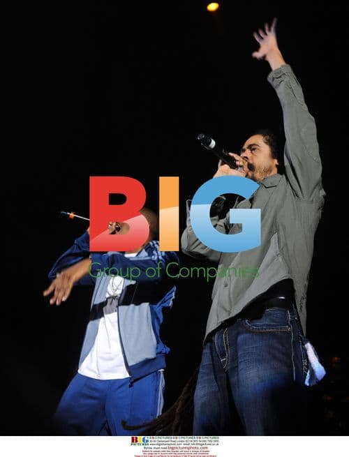 Nas and Damian Marley Perform in London