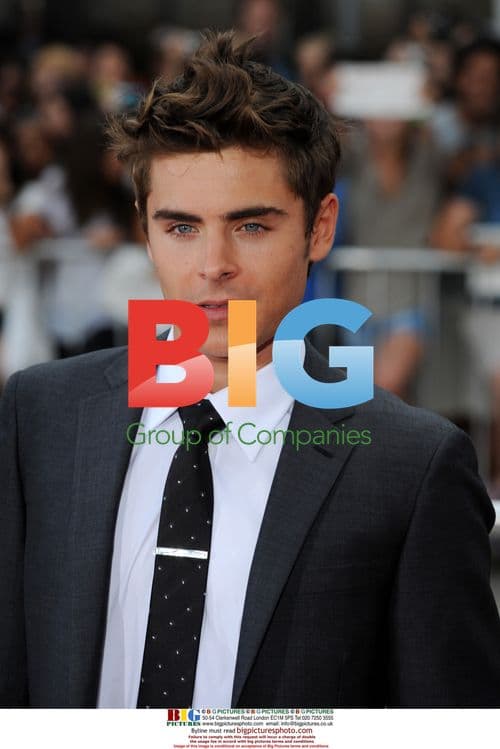 Zac Efron at "Charlie St. Cloud" Premiere