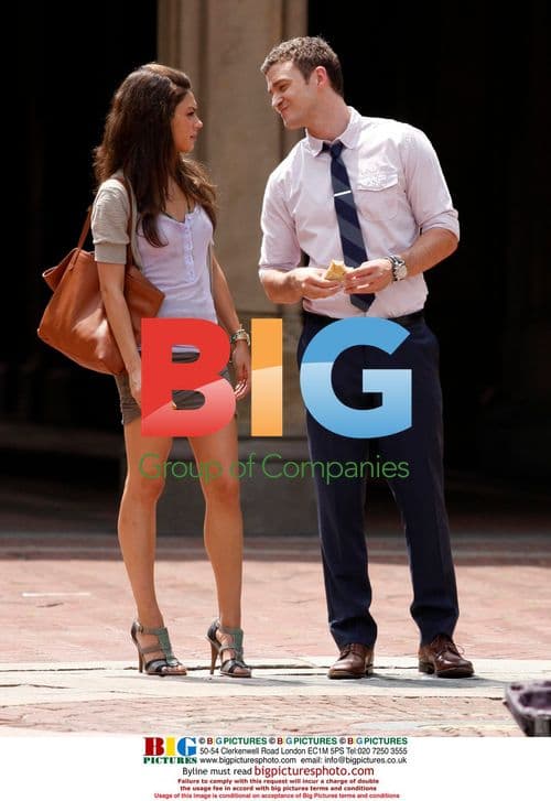 Mila Kunis & Justin Timberlake on "Friends with Benefits" set