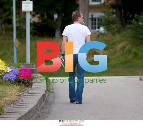 Kiefer Sutherland on set of "Melancholia" in Sweden