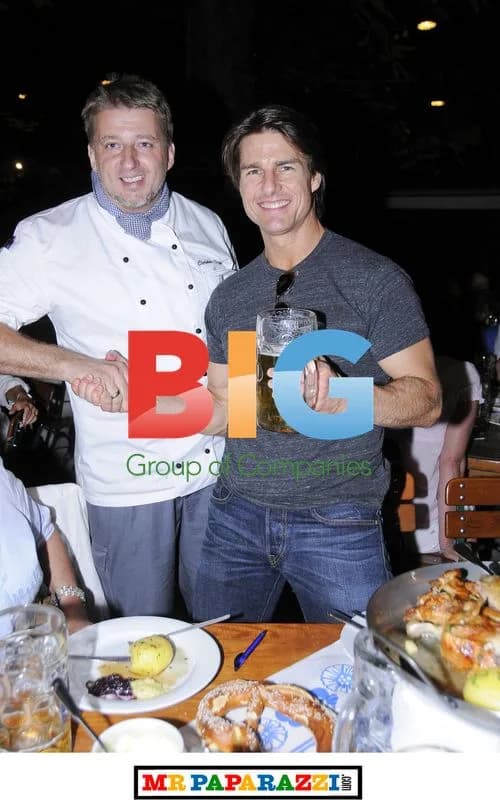 Tom Cruise in Munich Beer Garden