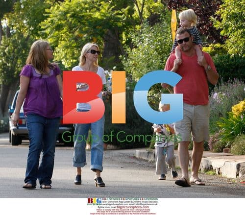 Naomi Watts and Liev Schreiber with sons