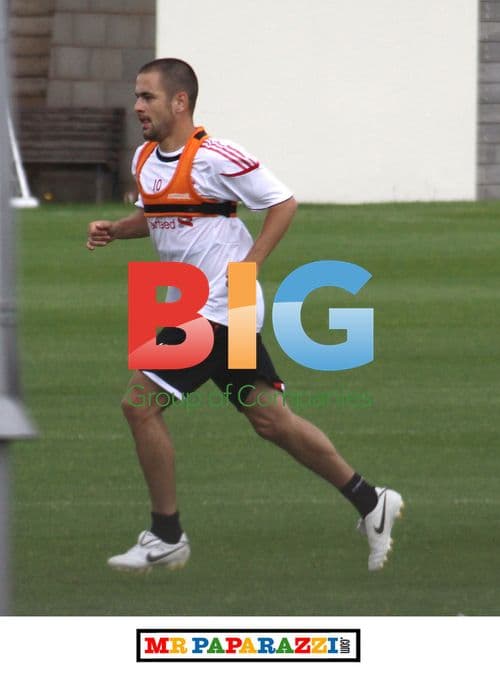 Joe Cole Trains with Liverpool Team