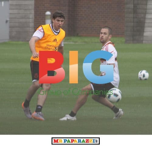Joe Cole Trains with Liverpool Teammates