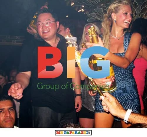 Paris Hilton\'s New Boyfriend\'s Champagne Battle