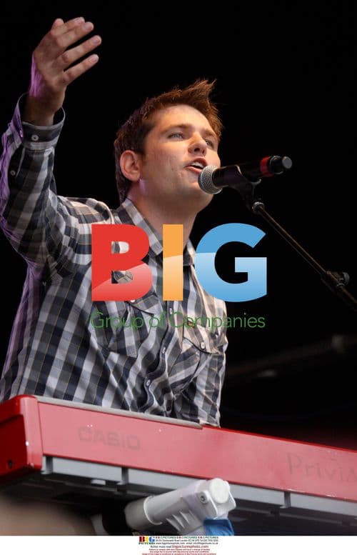 Scouting for Girls at Sundae on the Common