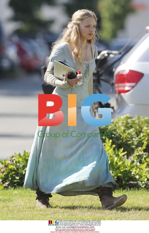 Amanda Seyfried on the set of 'Red Riding Hood'