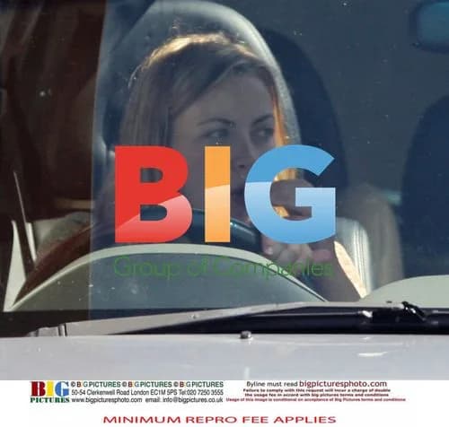 Charlotte Church Grabs McDonald's