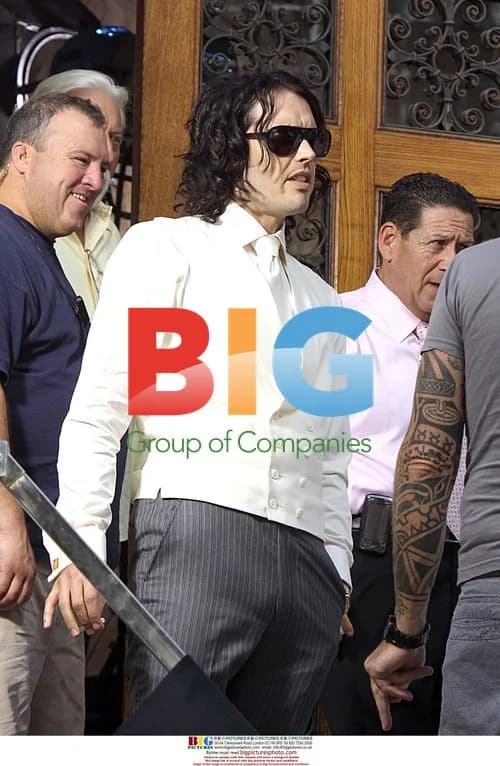 Russell Brand on 'Arthur' Set