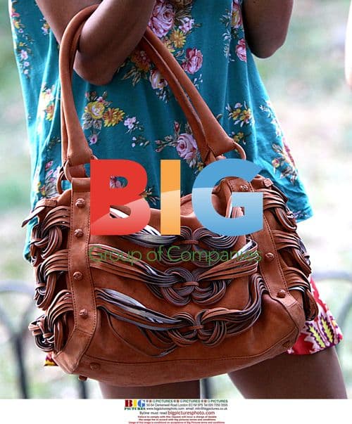 Penn Badgley and Jessica Szohr on 'Gossip Girl' Set