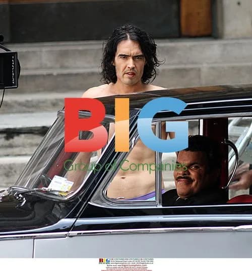 Russell Brand Filming 'Arthur' in NYC