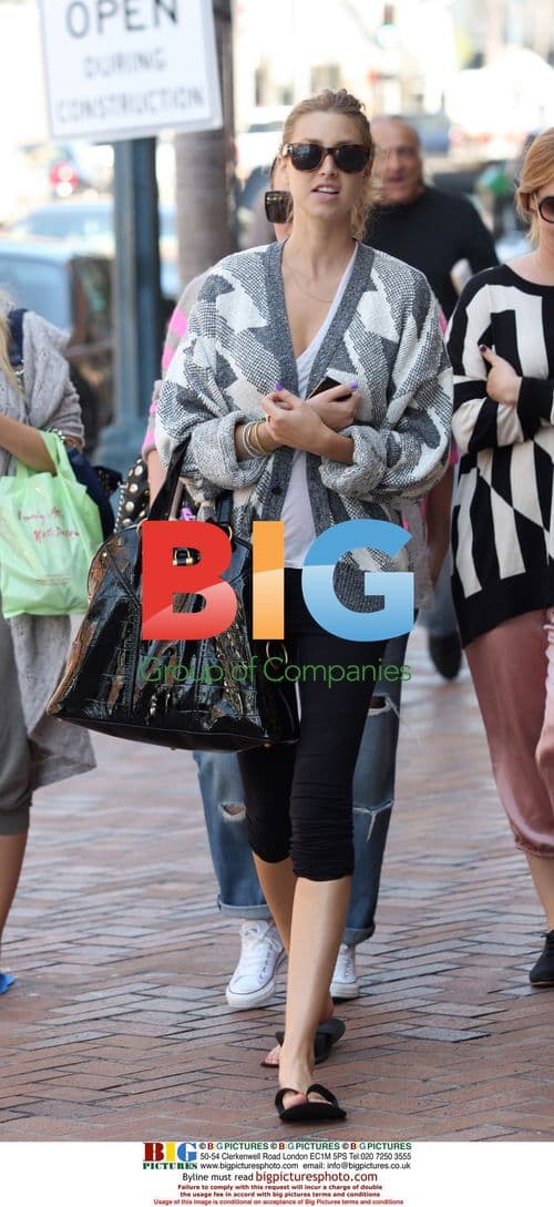 Whitney Port Visits Nail Salon