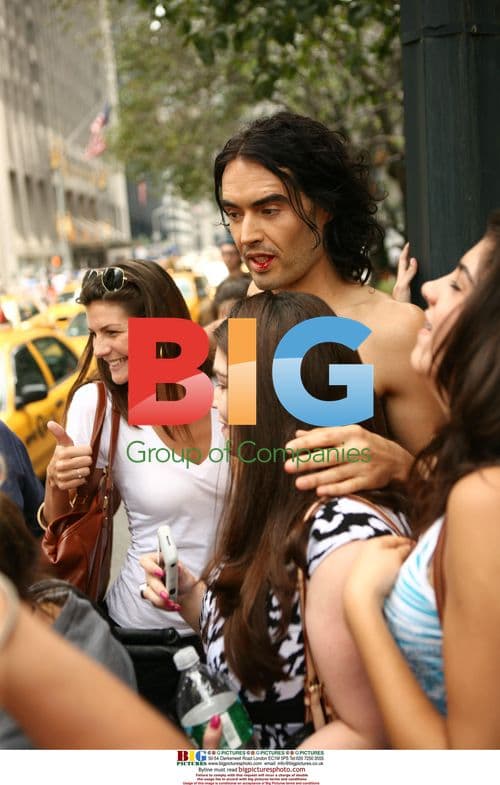 Russell Brand Filming 'Arthur' in NYC