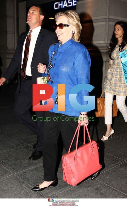 Hillary Clinton Leaving Chelsea's Apartment