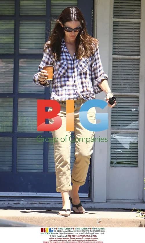 Jennifer Garner In Fender Bender