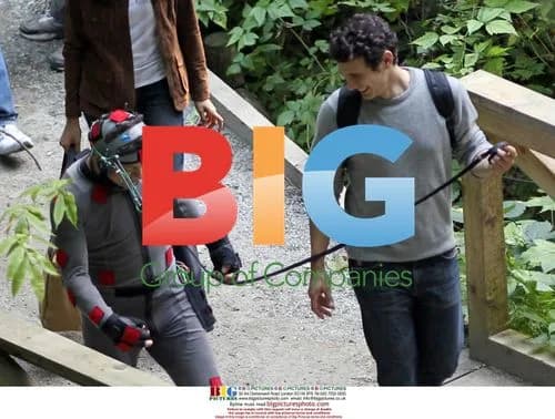 James Franco, Freida Pinto and John Lithgow on Caesar Rise of The Apes set